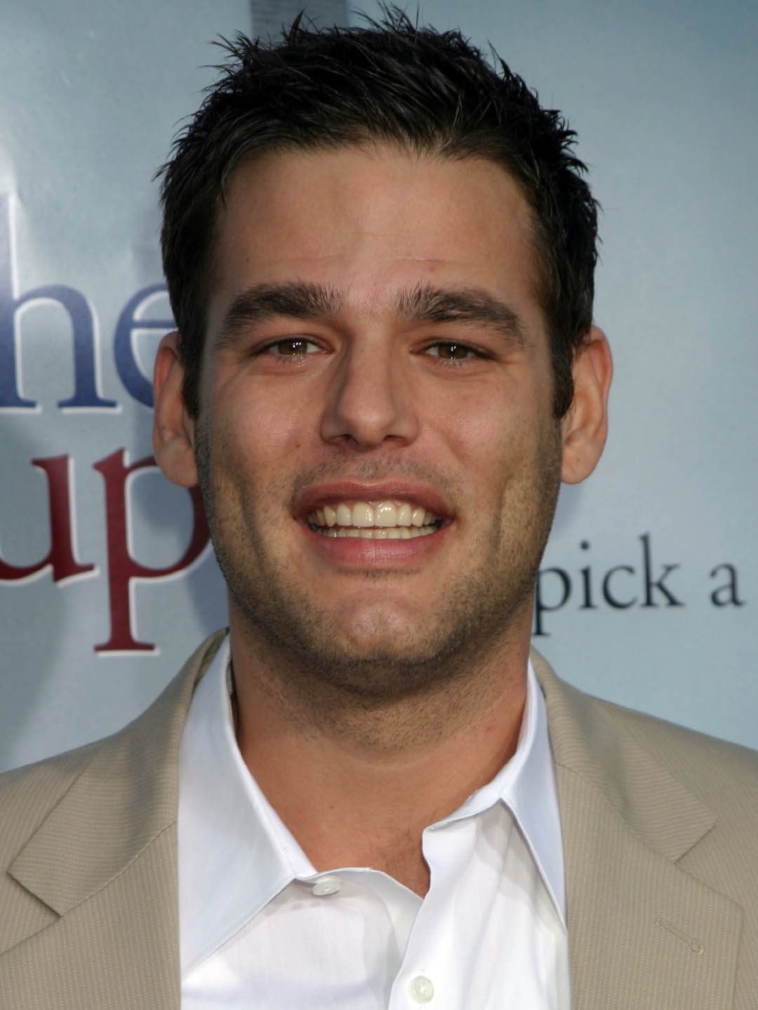 How tall is Ivan Sergei?